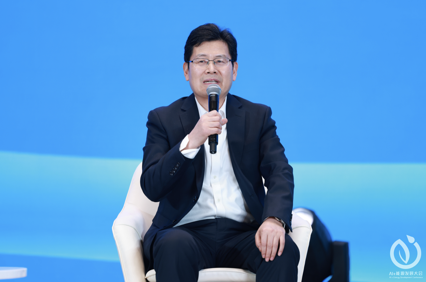 北京四方继保赵凤青：AI破解分布式光伏预测难题，数据质量与标准是规模化关键