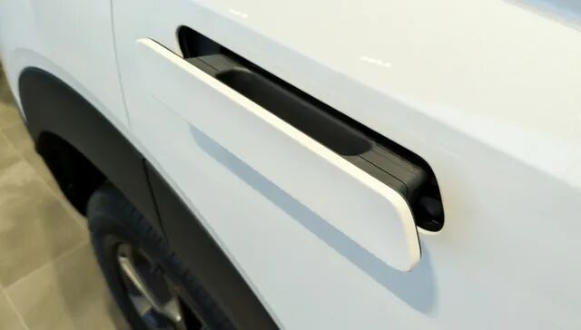 汽车隐藏式门把手将被淘汰